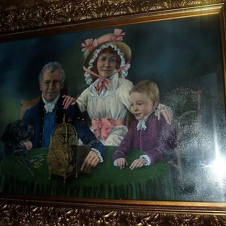 Chateau Des Poteries Bed & Breakfast Fresville