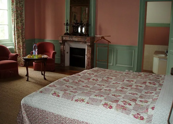 Chateau Des Poteries Fresville