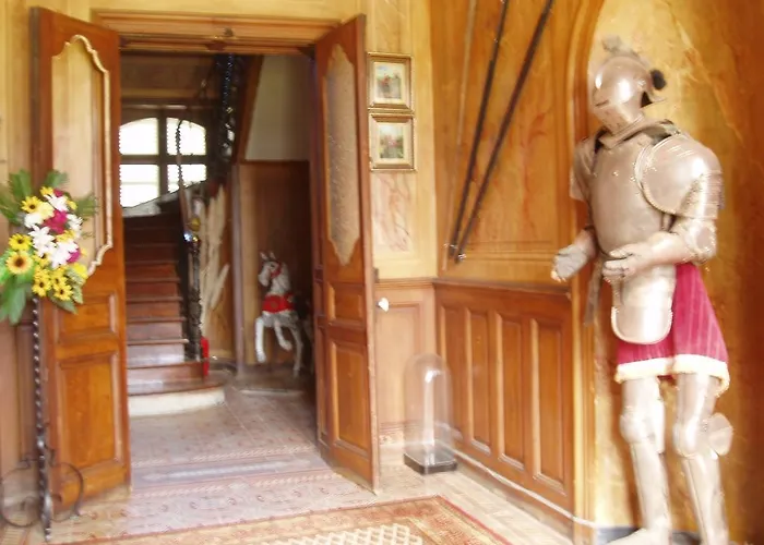 Chateau Des Poteries Fresville