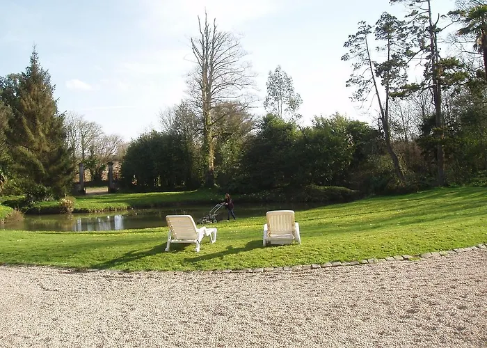 Chateau Des Poteries 3*