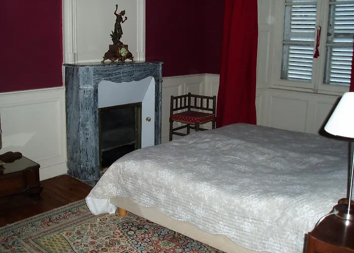 Bed & Breakfast Chateau Des Poteries 3*